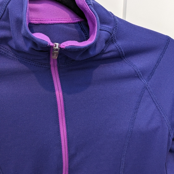Purple Athletic long sleeve - Picture 4 of 4